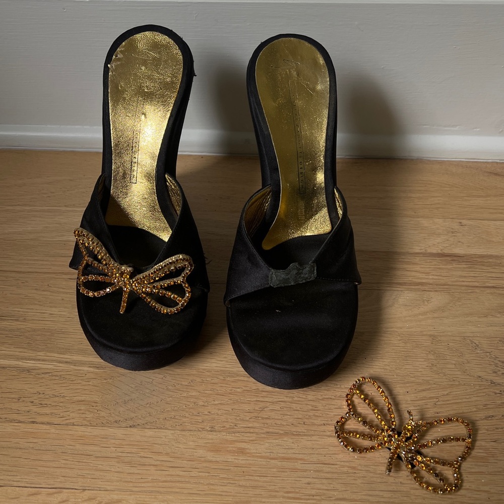 vintage black satin platform wedge sandal with amber butterfly rhinestone brooch